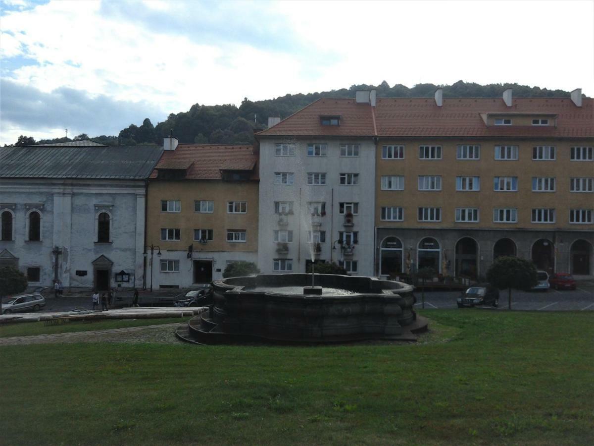 Apartman S Vyhladom Apartment Kremnica Luaran gambar
