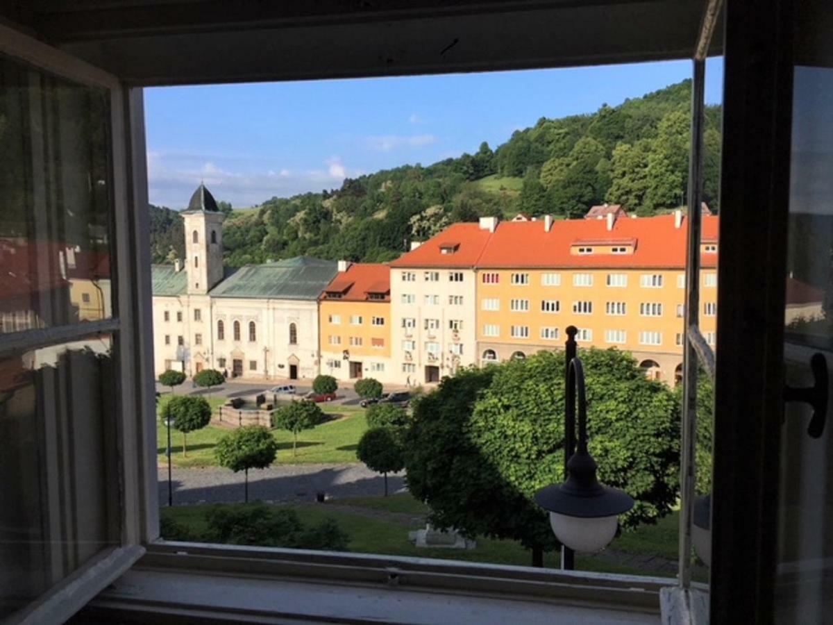 Apartman S Vyhladom Apartment Kremnica Luaran gambar