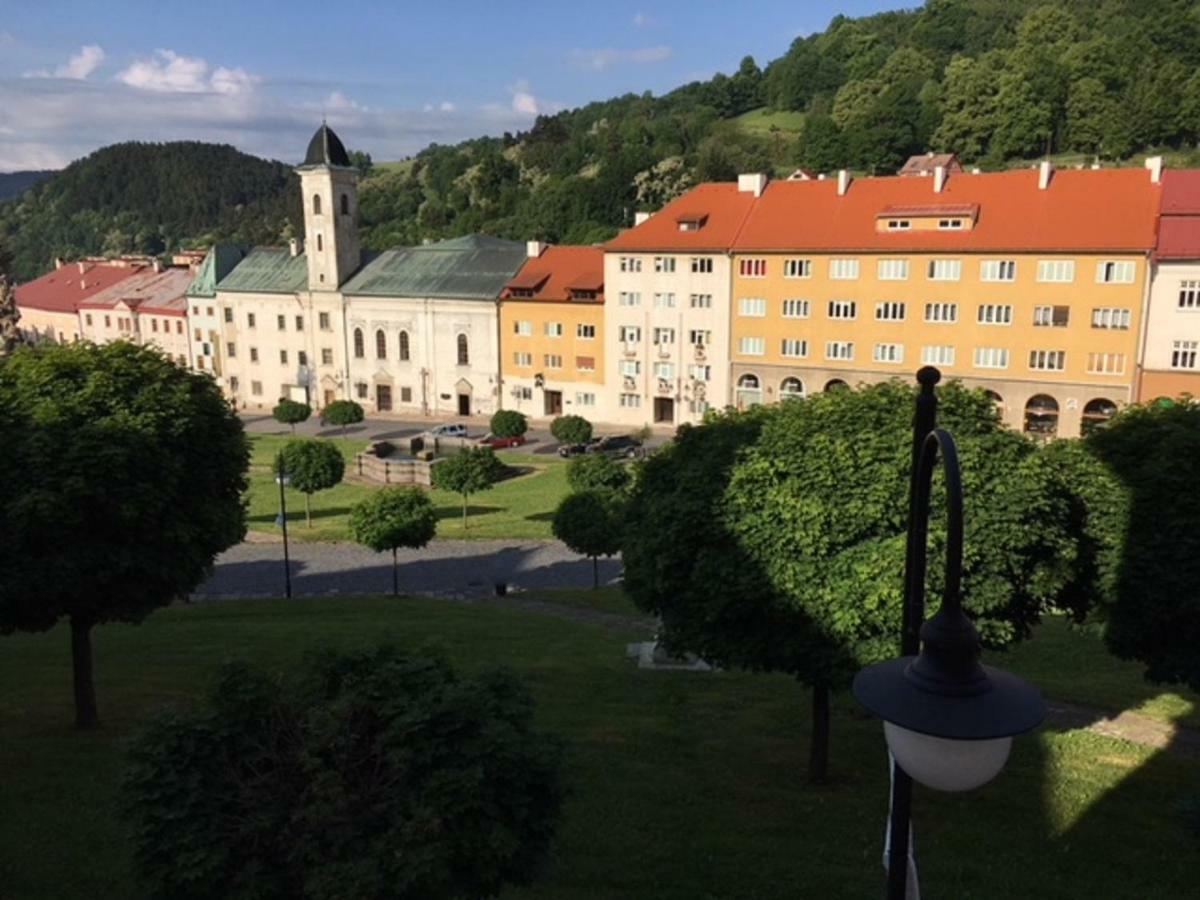 Apartman S Vyhladom Apartment Kremnica Luaran gambar